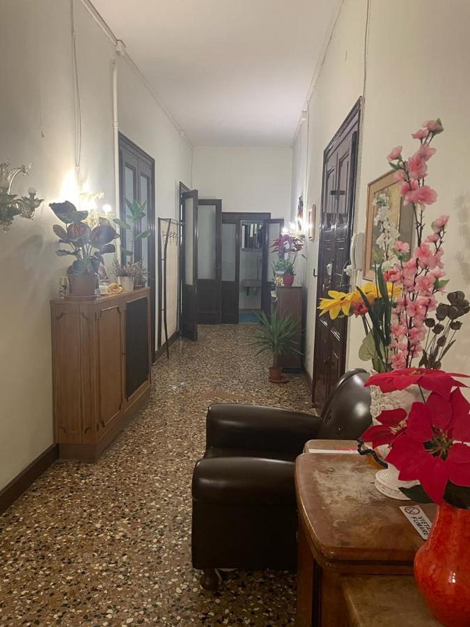 Rosa Apartment Венеция Экстерьер фото