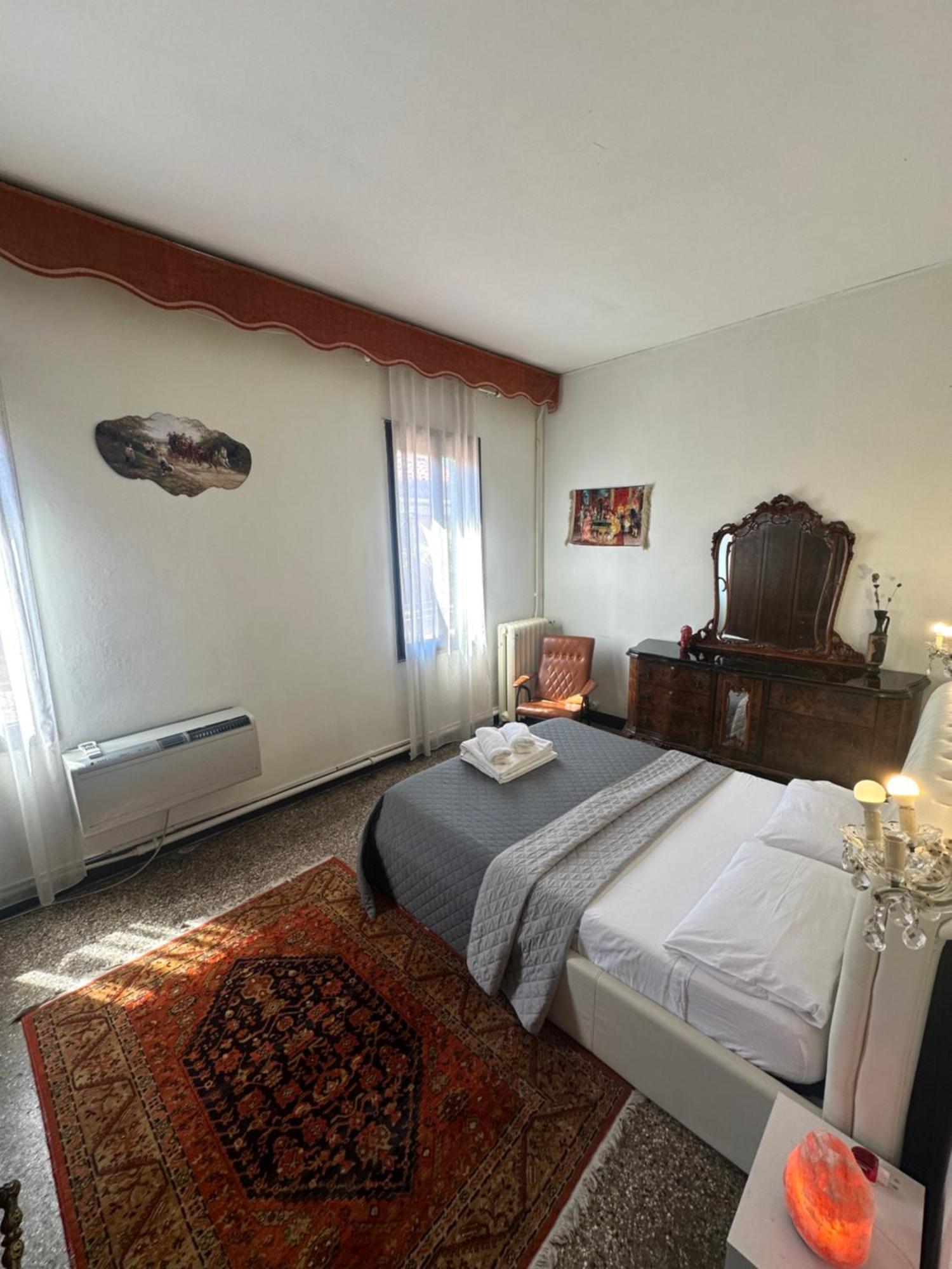 Rosa Apartment Венеция Экстерьер фото